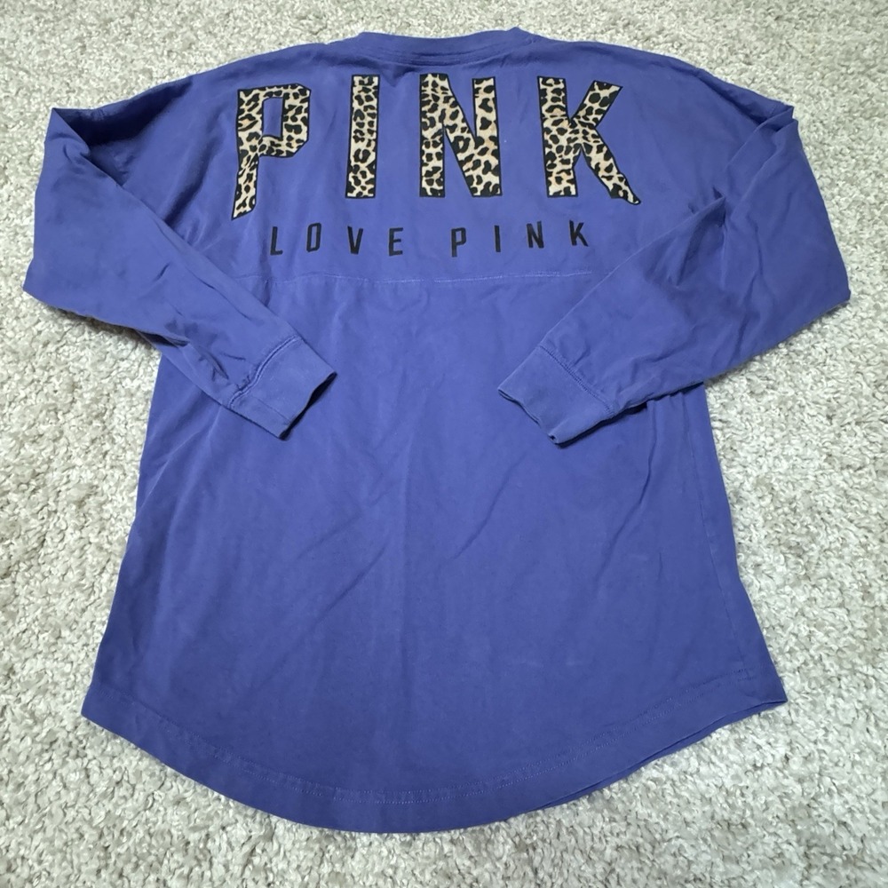 PINK Victoria's Secret Sweatshirt Sz XS Purple Varsity Spell Out Pullover Dog